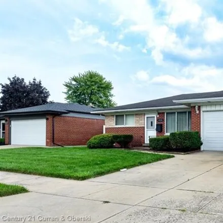 Buy this 3 bed house on 13374 Perry Cir in Warren, Michigan
