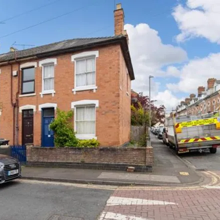 Buy this 3 bed house on 42 Arboretum Road in Worcester, WR1 1ND