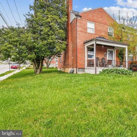 Image 3 - 1700 Burnwood Road, Baltimore, MD 21239, USA - Townhouse for sale