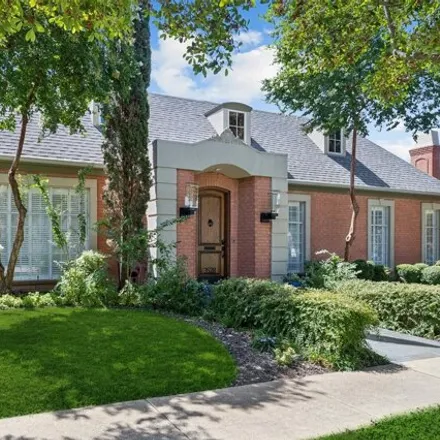 Buy this 5 bed house on 3528 N Versailles Ave in Dallas, Texas