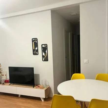 Rent this 3 bed apartment on Calle Cataluña in 28903 Getafe, Spain