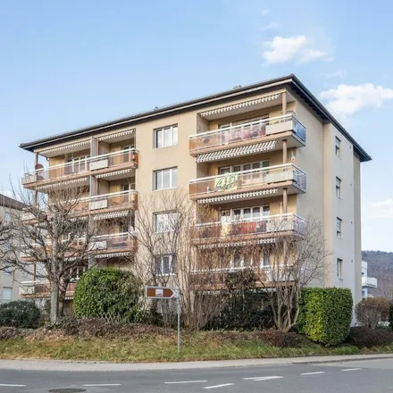 Rent this 4 bed apartment on Rue du Jolimont 8 in 2525 Le Landeron, Switzerland