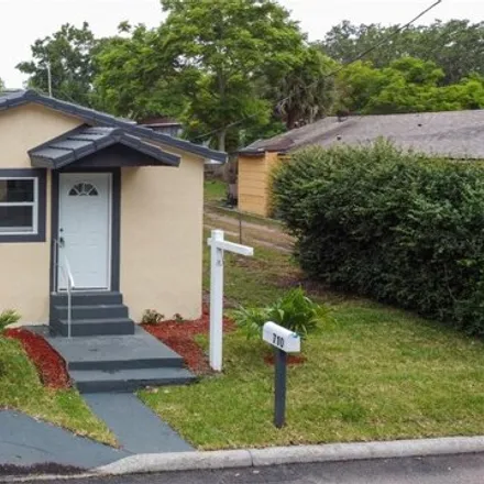 Buy this 2 bed house on 750 West 12th Street in Lakeland, FL 33805