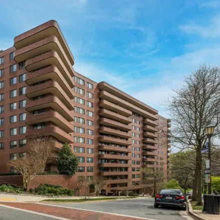 Image 1 - The Carleton of Chevy Chase, 4550 North Park Avenue, Friendship Heights Village, Montgomery County, MD 20815, USA - Condo for sale