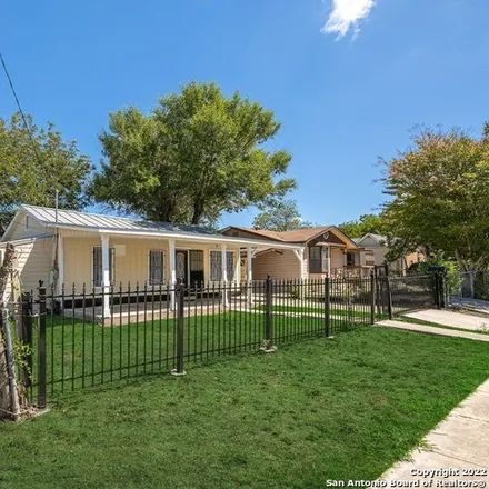Image 2 - 2027 Rivas Street, San Antonio, TX 78228, USA - House for sale