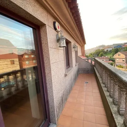 Rent this 5 bed apartment on Avenida de Ramón Nieto in 36215 Vigo, Spain