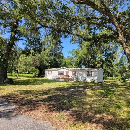 Image 1 - 399 Southwest 3 Avenue, Chiefland, Levy County, FL 32626, USA - House for sale