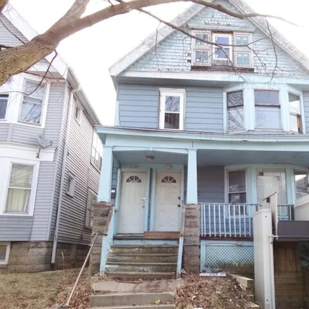 Buy this studio house on 3150 in 3152 North 21st Street, Milwaukee