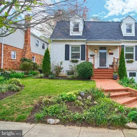 Buy this 2 bed house on 6008 20th Street North in Arlington, VA 22205