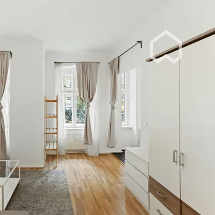 Rent this 2 bed apartment on Cozymazu in Sprengelstraße 39, 13353 Berlin