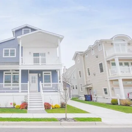 Rent this 5 bed house on 151 Newport Avenue in Ventnor City, NJ 08406