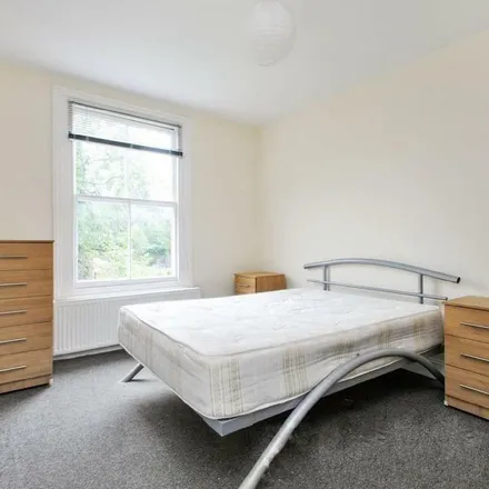 Image 2 - 59 Exeter Road, London, NW2 4SE, United Kingdom - Apartment for rent