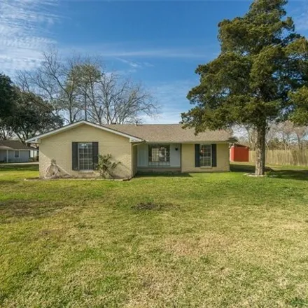 Rent this 3 bed house on 4662 South Tower Road in Santa Fe, TX 77517