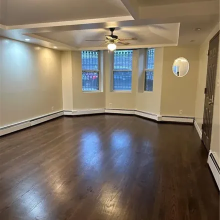 Image 3 - 1138 Jackson Avenue, New York, NY 10456, USA - Apartment for rent