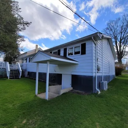 Image 3 - 216 Laura Street, Chester Hill, Clearfield County, PA 16866, USA - House for sale