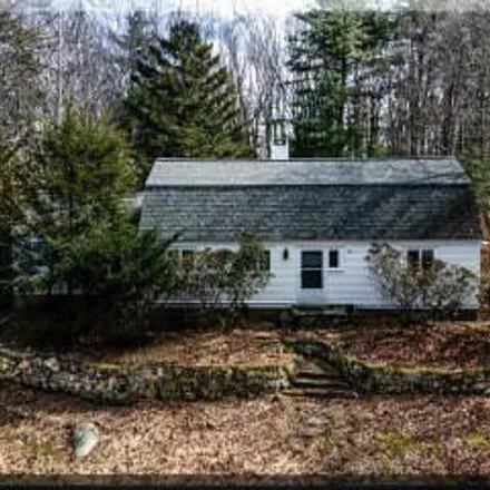 Buy this 4 bed house on 127 Bedford Road in Lincoln, MA 01731