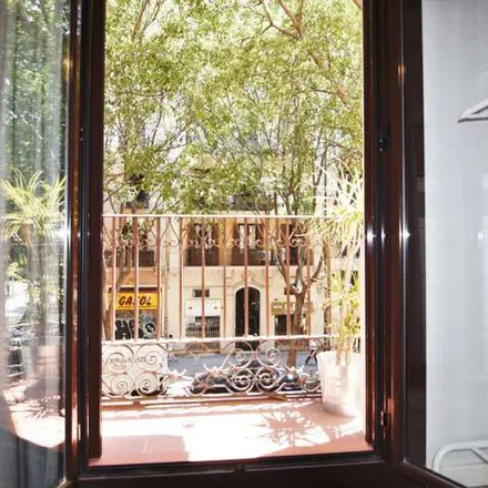 Rent this 2 bed apartment on Carrer de Viladomat in 29, 08001 Barcelona