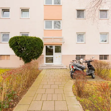 Image 2 - Franz-Metzner-Straße 7, 80937 Munich, Germany - Apartment for rent