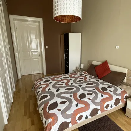 Image 3 - Budapest, Almássy tér 8, 1077, Hungary - Apartment for rent