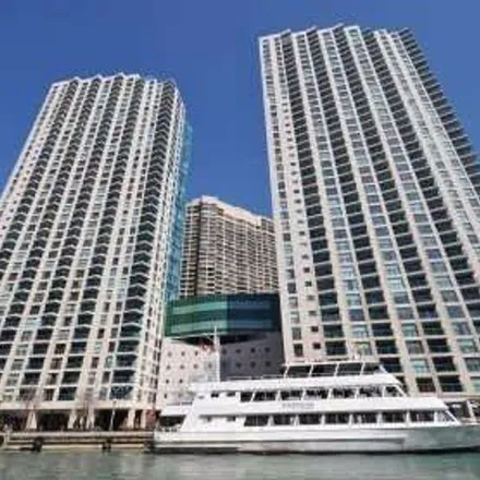 Image 6 - 65 Harbour Square, Old Toronto, ON M5J 2R0, Canada - Apartment for rent