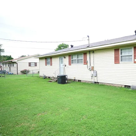 Image 2 - 1110 Foster Street, Tiptonville, Lake County, TN 38079, USA - House for sale