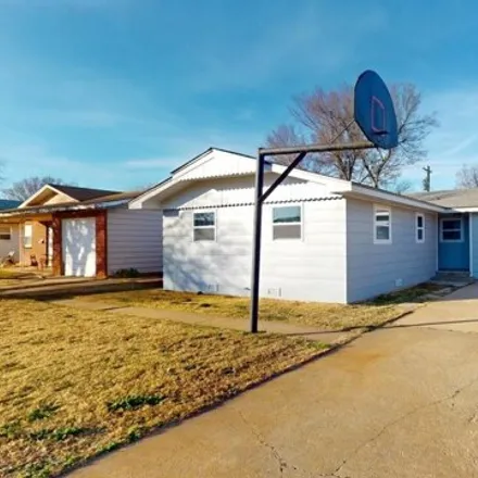 Buy this 4 bed house on 2670 Main Avenue in Woodward, OK 73801