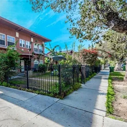 Image 1 - 828 W 41st St, Los Angeles, California, 90037 - House for sale