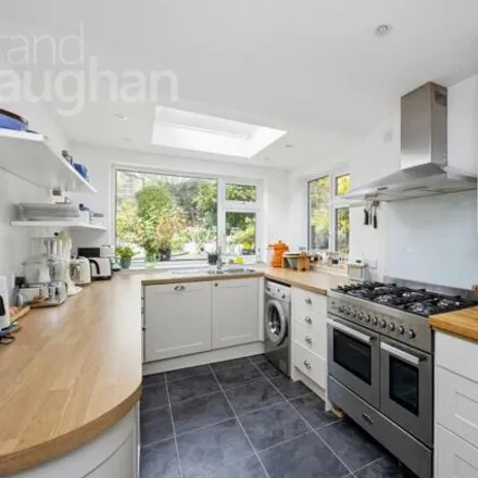 Image 4 - 25 Rugby Road, Brighton, BN1 6EG, United Kingdom - Townhouse for sale