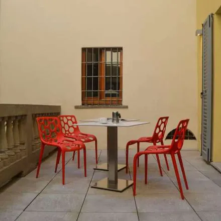 Image 2 - Piazza Borromeo, 10, 20123 Milan MI, Italy - Apartment for rent