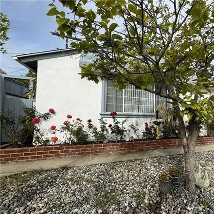 Image 2 - 1498 Walgrove Avenue, Los Angeles, CA 90066, USA - House for sale