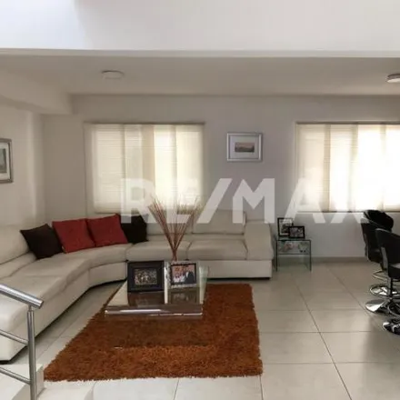 Buy this 3 bed house on unnamed road in Delegaciön Santa Rosa Jáuregui, 76100 Juriquilla