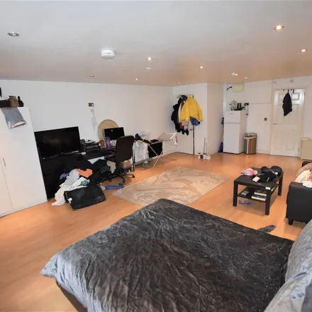 Rent this 1 bed apartment on 22 York Road in Leicester, LE1 5TS