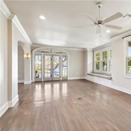Image 7 - 1349 Moss Street, New Orleans, LA 70119, USA - House for sale