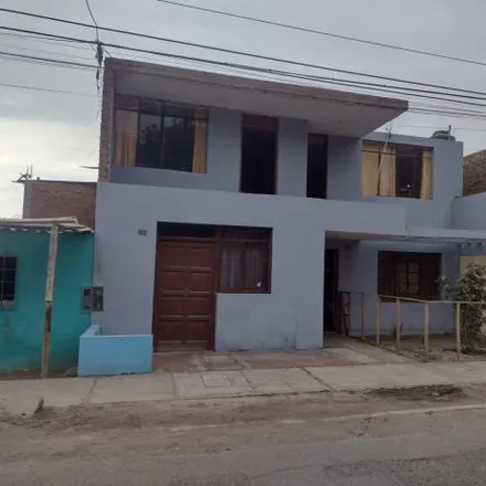 Buy this 4 bed house on Jirón Puno in La Libertad, Lima Metropolitan Area 15312