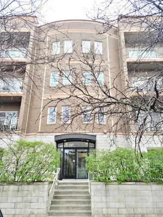 Rent this 2 bed condo on 1926-1932 North Kedzie Avenue in Chicago, IL 60647
