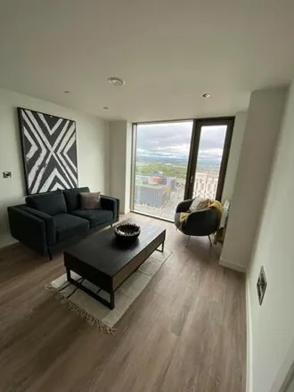 Rent this 2 bed room on Oxygen Tower A in Store Street, Manchester