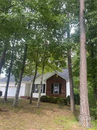 Image 1 - 16079 Hatley-Burris Road, Oakboro, Stanly County, NC 28163, USA - House for sale