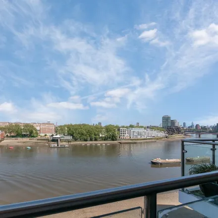 Rent this 3 bed apartment on William Henry Walk in Nine Elms, London