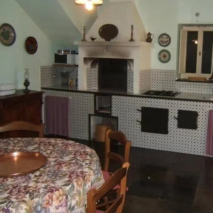 Rent this 3 bed house on Ragusa