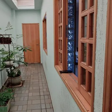 Buy this studio house on QNA 47 in Taguatinga - Federal District, 72110-350