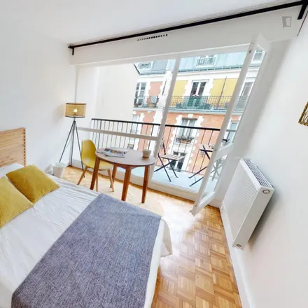 Rent this 5 bed room on 16 Rue Tiphaine in 75015 Paris, France