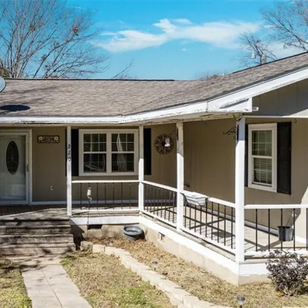 Buy this 4 bed house on 246 Seabreeze Drive in Gun Barrel City, TX 75156