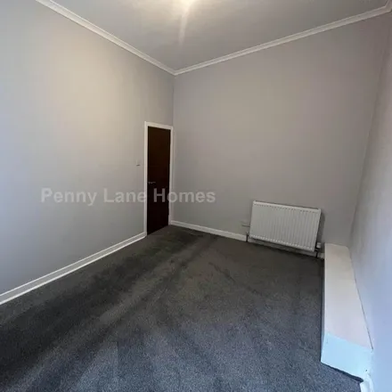Image 6 - Collier Street, Johnstone, PA5 8AR, United Kingdom - Apartment for rent