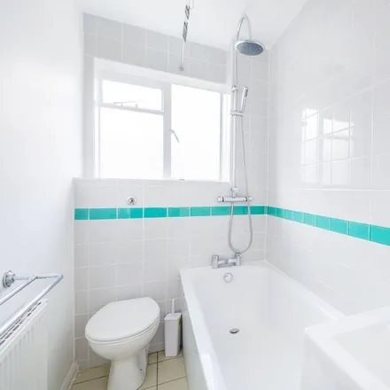 Image 5 - Yeate Street, London, N1 3EP, United Kingdom - Apartment for rent