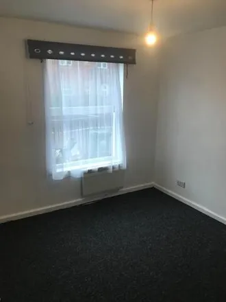 Image 2 - Blue Box Apartments, 104-108 Bevois Valley Road, Bevois Valley, Southampton, SO14 0JZ, United Kingdom - Room for rent