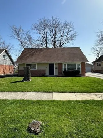 Buy this 4 bed house on I 80 in Country Club Hills, IL 60478