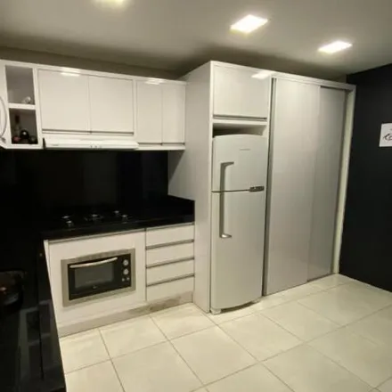 Buy this 2 bed house on Rua Guilherme Grovermann in Rondônia, Novo Hamburgo - RS
