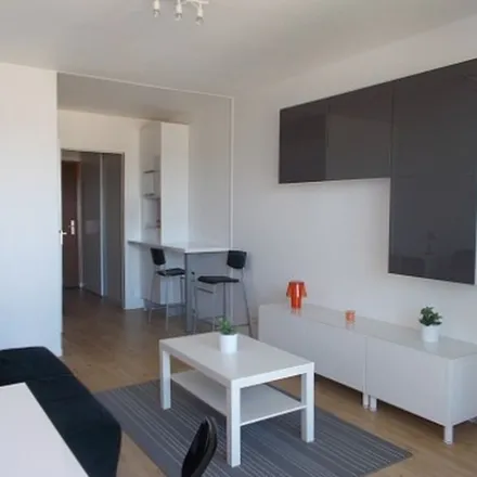 Image 9 - Cours Tourny, 24000 Périgueux, France - Apartment for rent