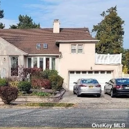 Image 1 - 1040 Rosedale Road, North Woodmere, Village of Valley Stream, NY 11581, USA - House for sale