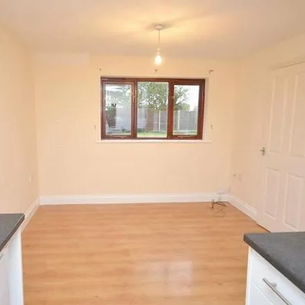 Image 6 - Fen Lane, London, RM14 3PR, United Kingdom - House for rent